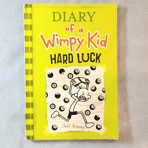 5 Diary of a wimpy kid books - Picture 4 of 12